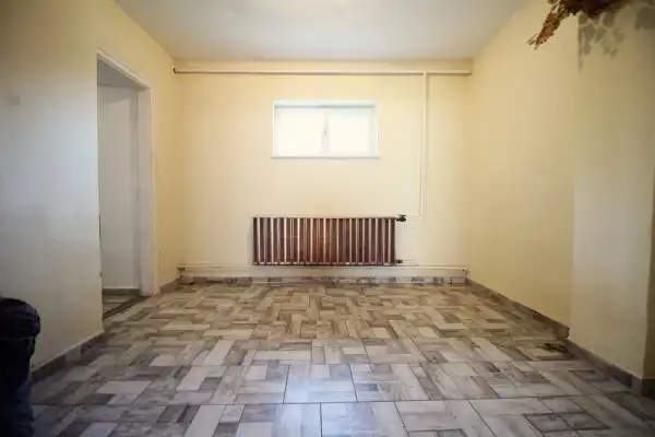 Eladó családi ház, Elek 2 szoba 90 m² 10.9 M Ft