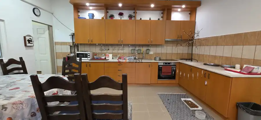 eladó családi ház, Ercsi