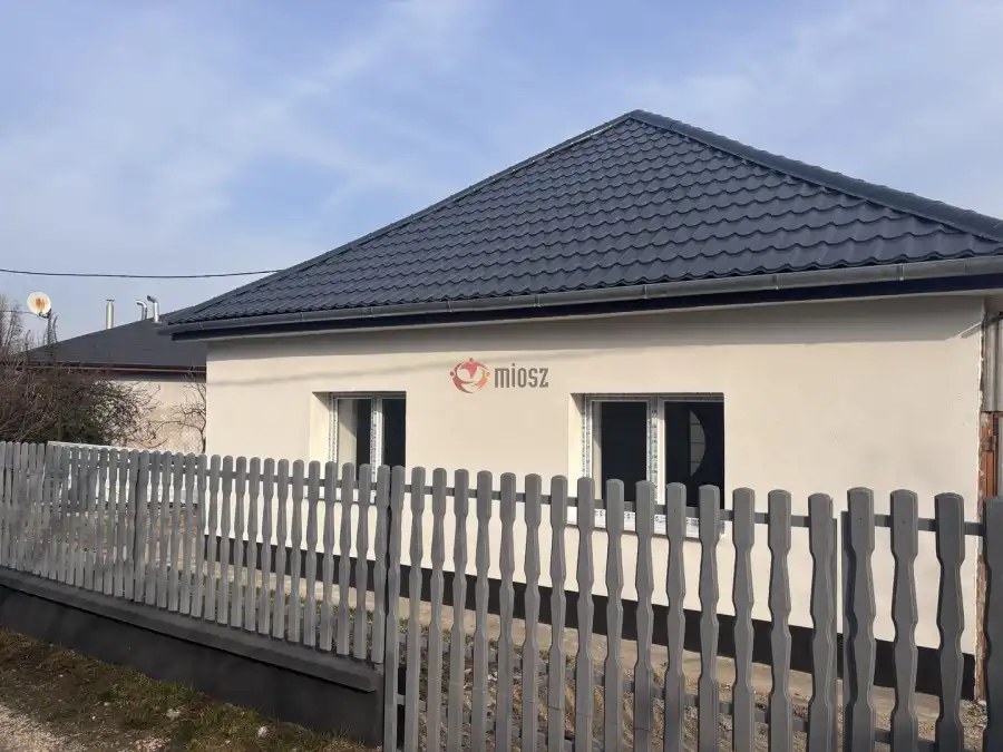 eladó családi ház, Ercsi