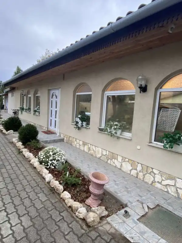 Eladó családi ház, Érd 4 szoba 110 m² 89.9 M Ft