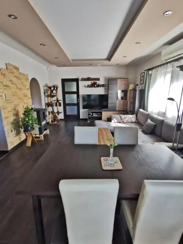 Eladó családi ház, Érd 5 szoba 148 m² 135 M Ft