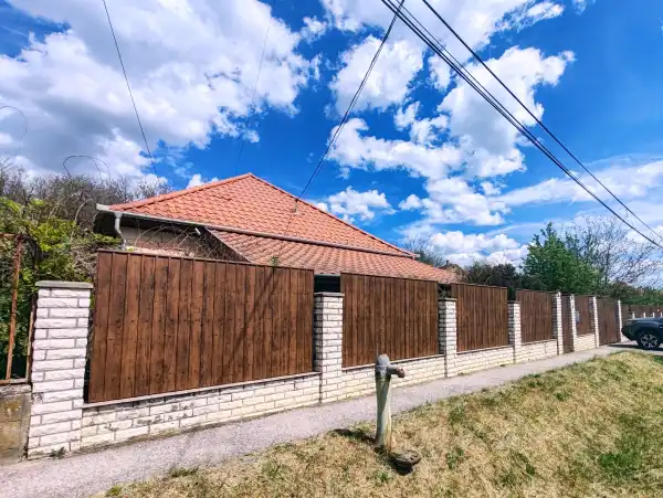 Eladó családi ház, Erdőkürt 5+1 szoba 133 m² 42 M Ft