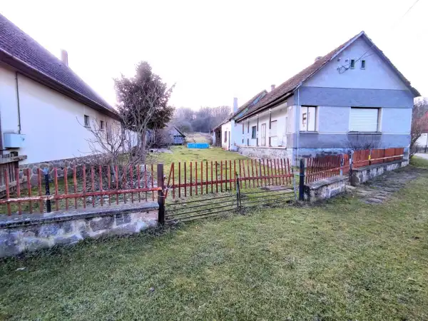Eladó családi ház, Erdősmecske 3 szoba 104 m² 16 M Ft