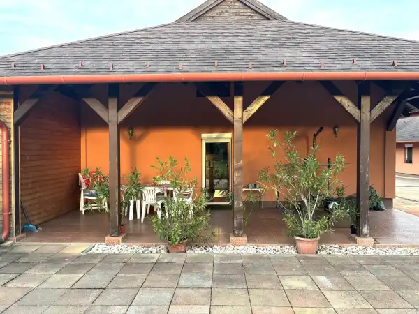 Eladó családi ház, Érsekvadkert 3 szoba 115 m² 68 M Ft