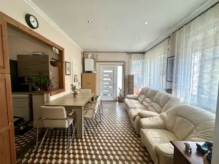 eladó családi ház, Fót