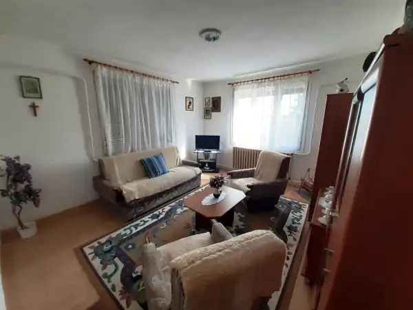 Eladó családi ház, Fót 4 szoba 185 m² 79.9 M Ft