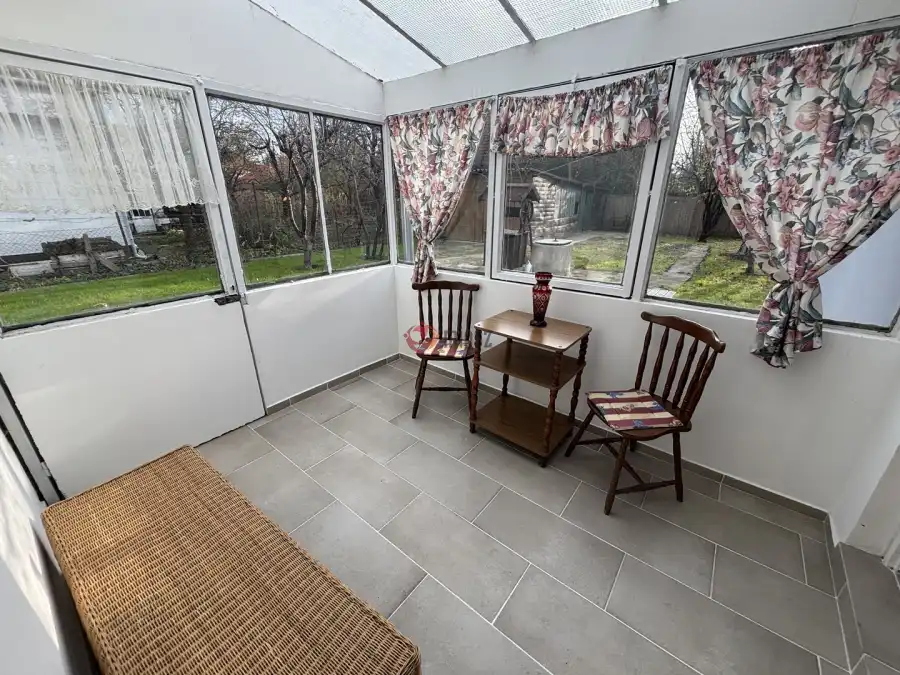 eladó családi ház, Göd