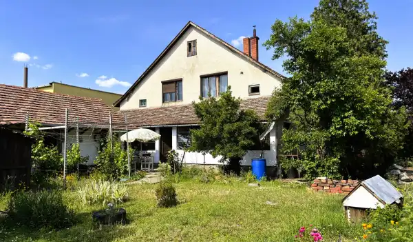 Eladó családi ház, Gyomaendrőd 4 szoba 200 m² 33 M Ft