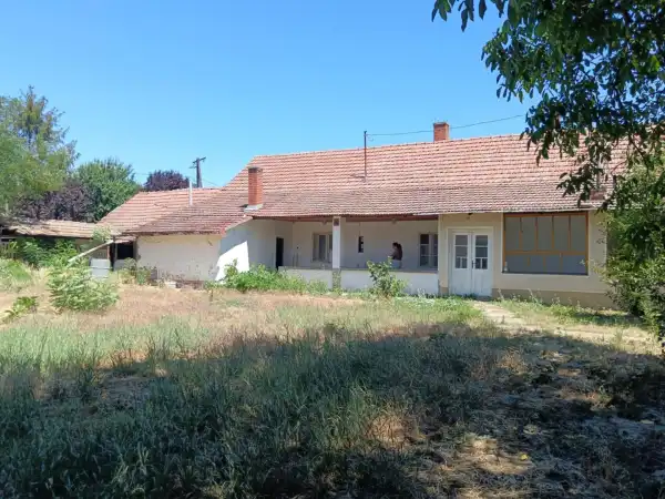 Eladó családi ház, Gyomaendrőd 4 szoba 110 m² 14.8 M Ft