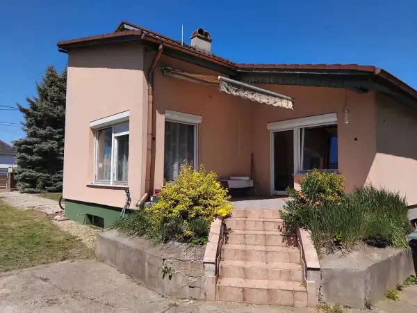 Eladó családi ház, Gyömrő 4 szoba 206 m² 129.99 M Ft