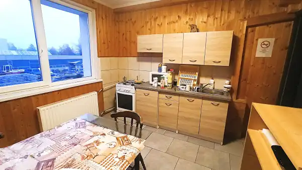 Eladó családi ház, Győr 12 szoba 480 m² 288 M Ft