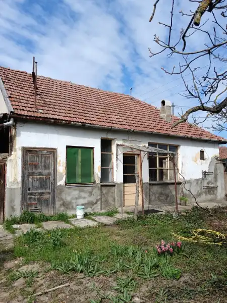 eladó családi ház, Gyula