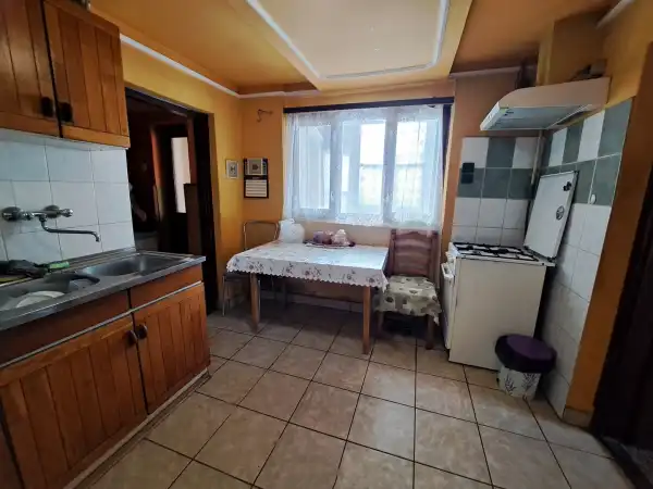 Eladó családi ház, Hajdúböszörmény 2 szoba 52 m² 19 M Ft