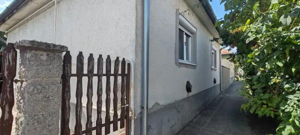 Eladó családi ház, Hatvan 2+1 szoba 95 m² 55 M Ft