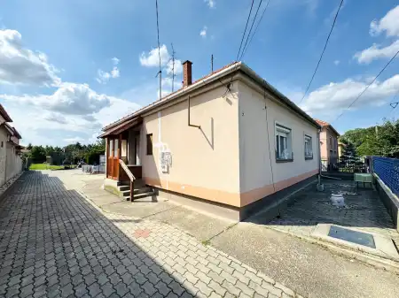 eladó családi ház, Hegyeshalom
