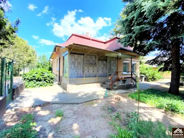 Eladó családi ház, Hernád 4 szoba 90 m² 45 M Ft