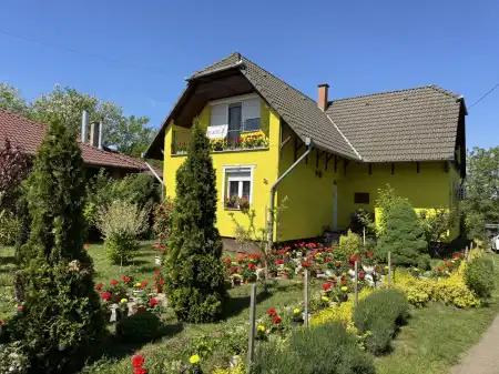 eladó családi ház, Heves