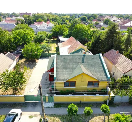 eladó családi ház, Heves