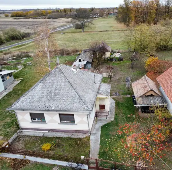 Eladó családi ház, Hevesvezekény 4 szoba 95 m² 14.9 M Ft