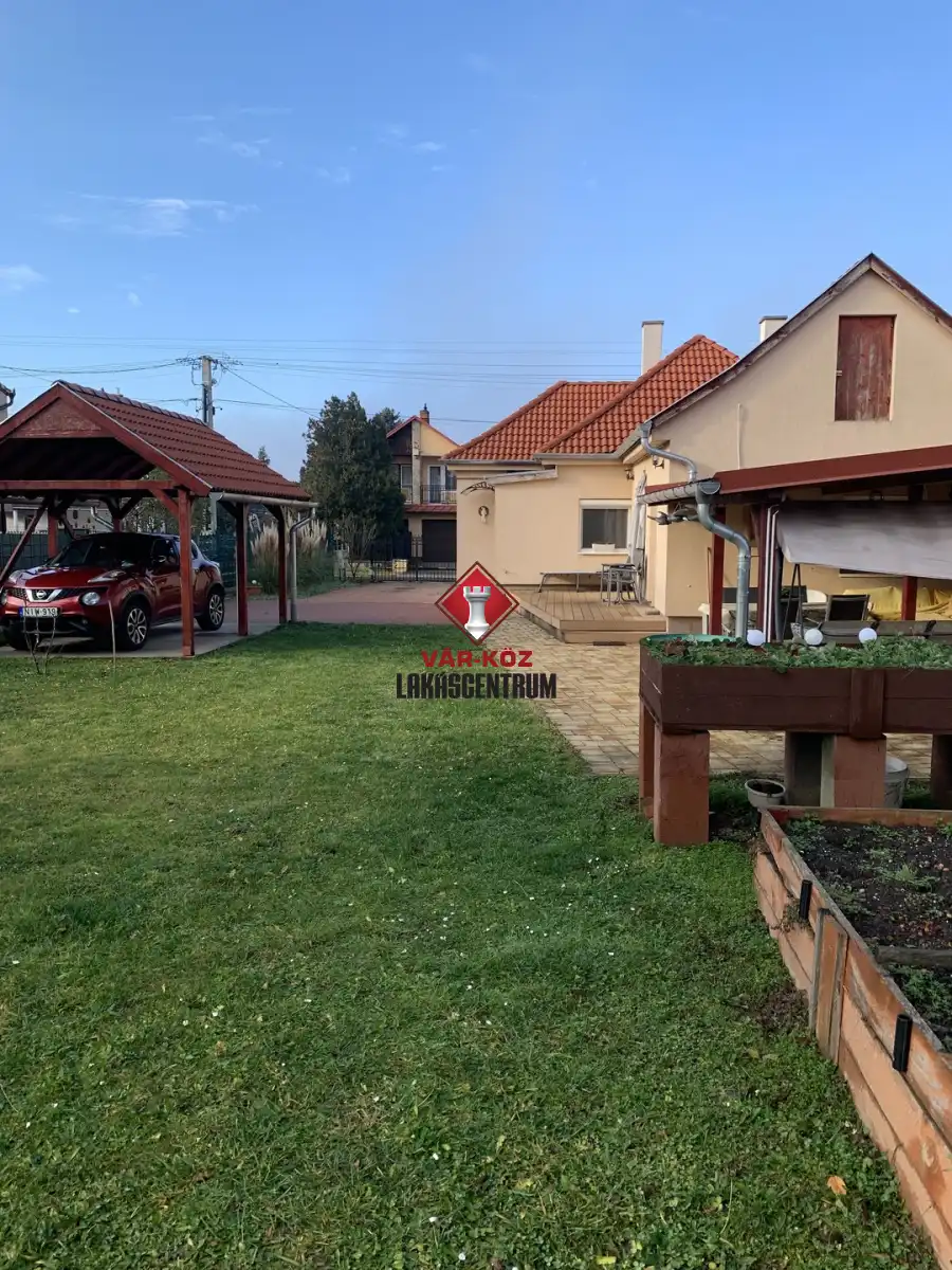 eladó családi ház, Hévíz