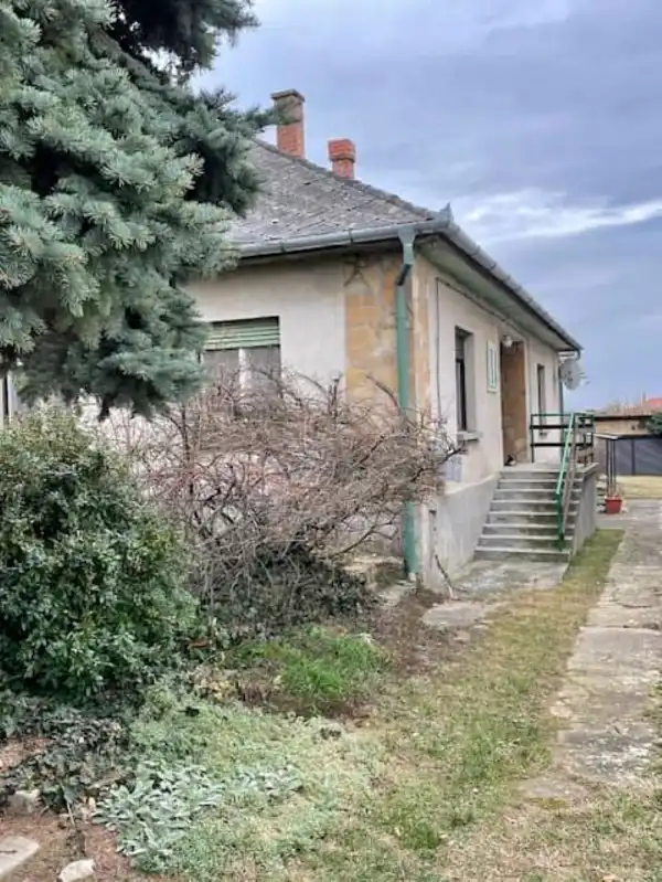 Eladó családi ház, Hévíz 3 szoba 85 m² 55 M Ft