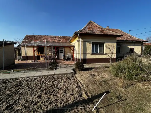Eladó családi ház, Inárcs 2 szoba 85 m² 44.9 M Ft