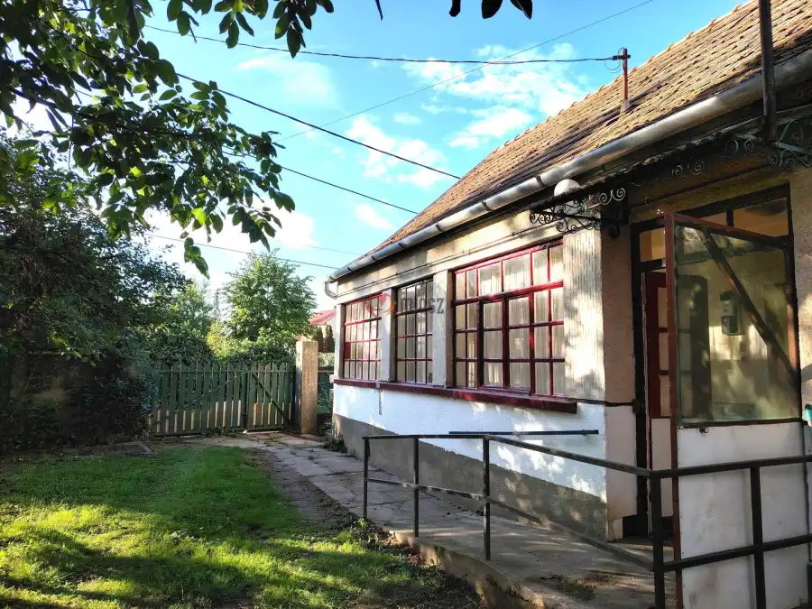eladó családi ház, Ipolyvece