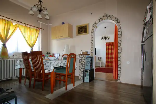 Eladó családi ház, Iregszemcse 2 szoba 73 m² 22.9 M Ft