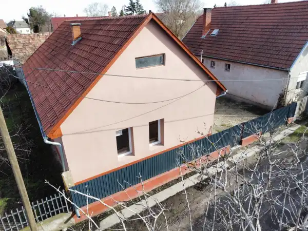 Eladó családi ház, Jászapáti 3 szoba 80 m² 17 M Ft