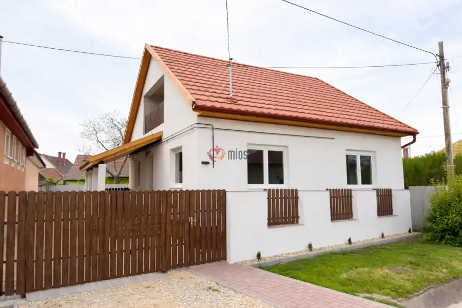 eladó családi ház, Jászapáti