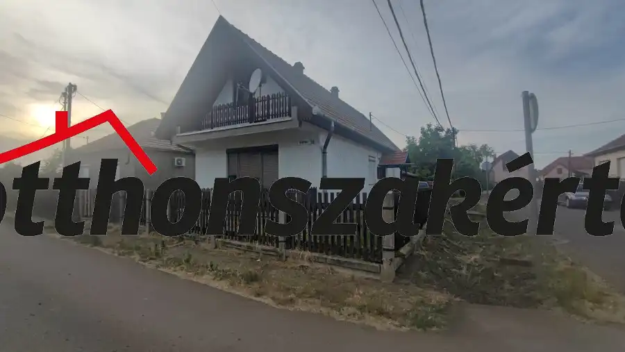 eladó családi ház, Jászárokszállás