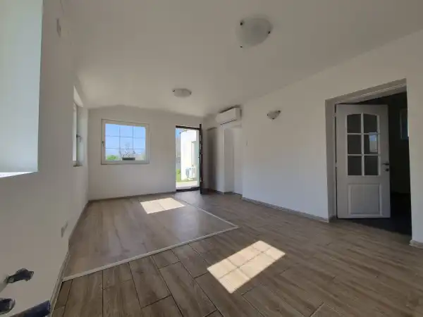 Eladó családi ház, Jászdózsa 3+1 szoba 77 m² 35 M Ft