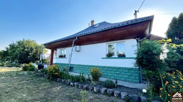 Eladó családi ház, Kakucs 6 szoba 150 m² 89.99 M Ft