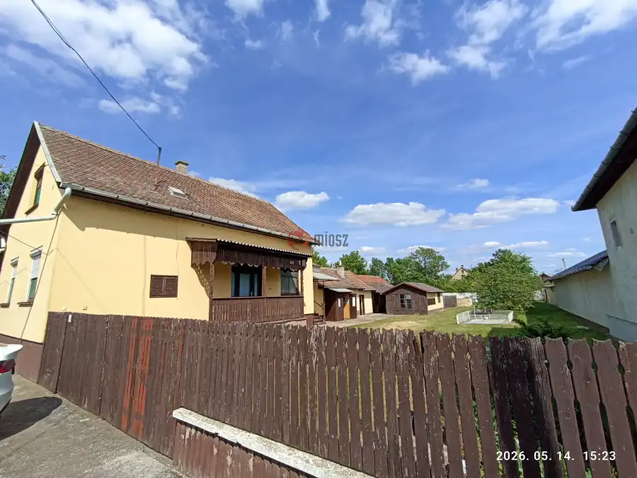 eladó családi ház, Karcag