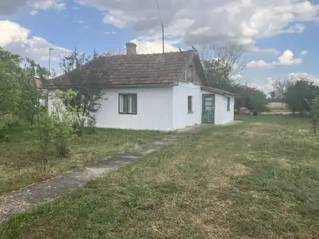 eladó családi ház, Karcag