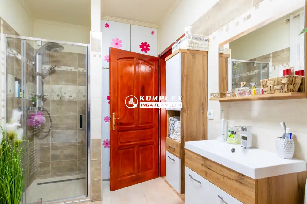 Győr-Moson-Sopron megye - Károlyháza