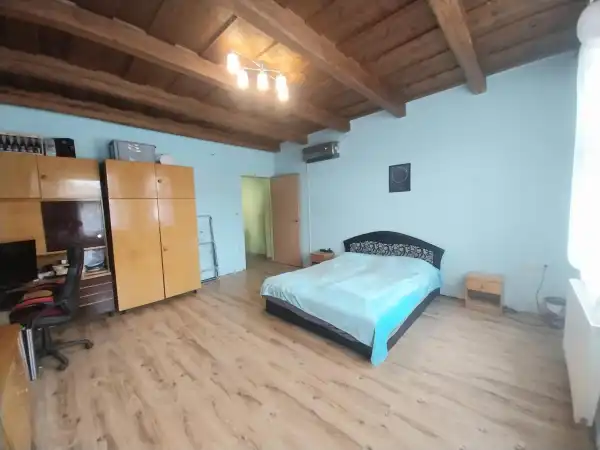 Eladó családi ház, Kisbér 1 szoba 84 m² 32.7 M Ft
