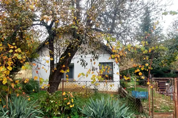 Eladó családi ház, Kisecset 2 szoba 61 m² 19.9 M Ft