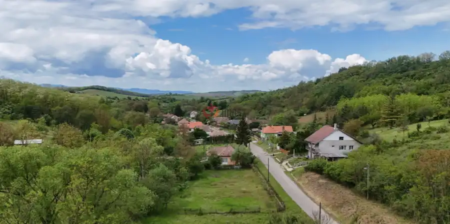 eladó családi ház, Kisecset
