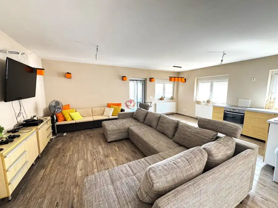 eladó családi ház, Kisköre