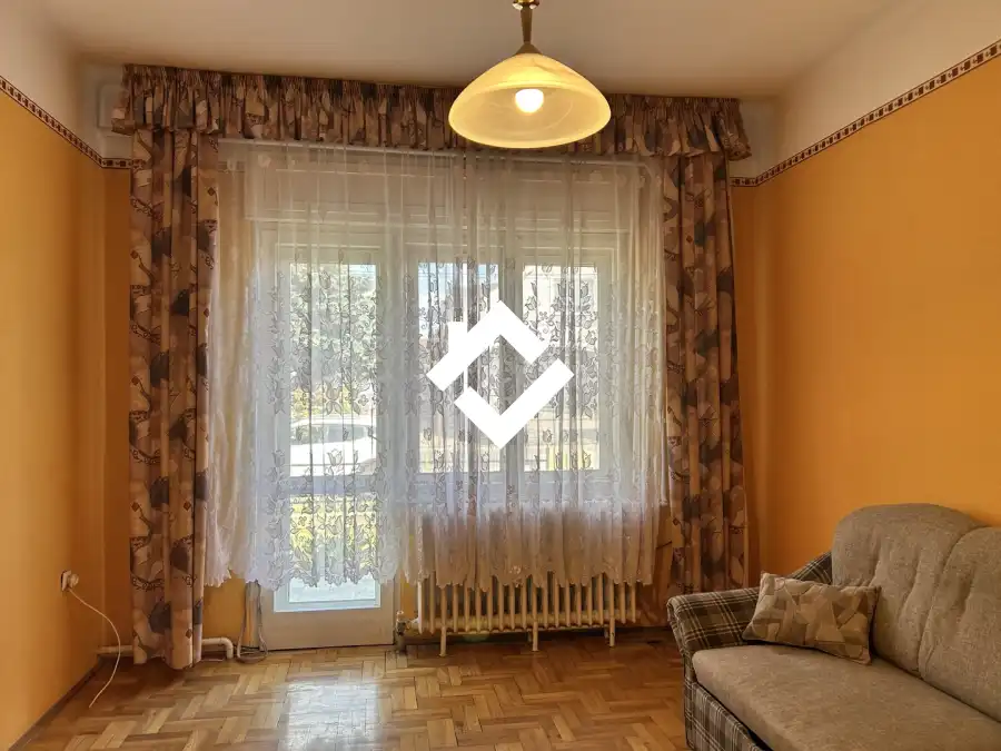 eladó családi ház, Kiskunlacháza