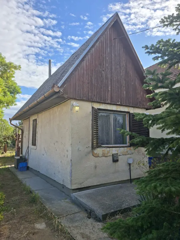 Eladó családi ház, Kóka 1 szoba 30 m² 22 M Ft