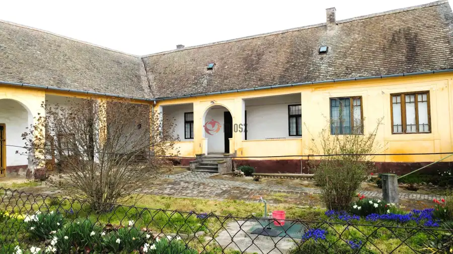 eladó családi ház, Kölked