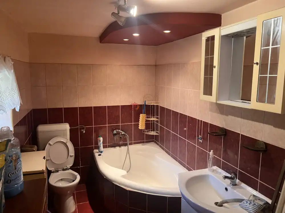 Komárom-Esztergom megye - Kömlőd