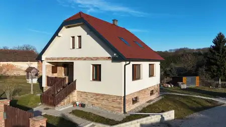eladó családi ház, Kondorfa