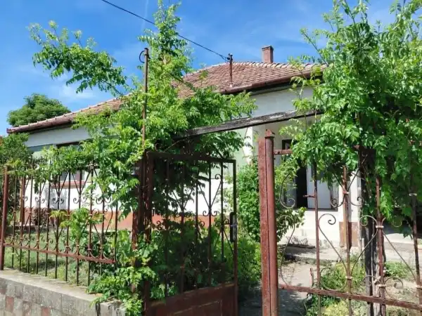 Eladó családi ház, Kunbábony 3 szoba 120 m² 24.9 M Ft