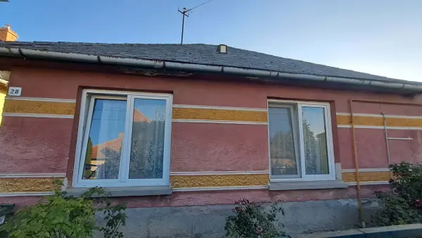 Eladó családi ház, Lábatlan 2 szoba 85 m² 43 M Ft