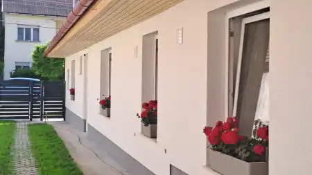 eladó családi ház, Leányvár
