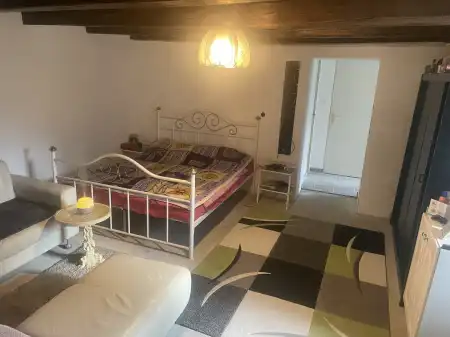 eladó családi ház, Lócs