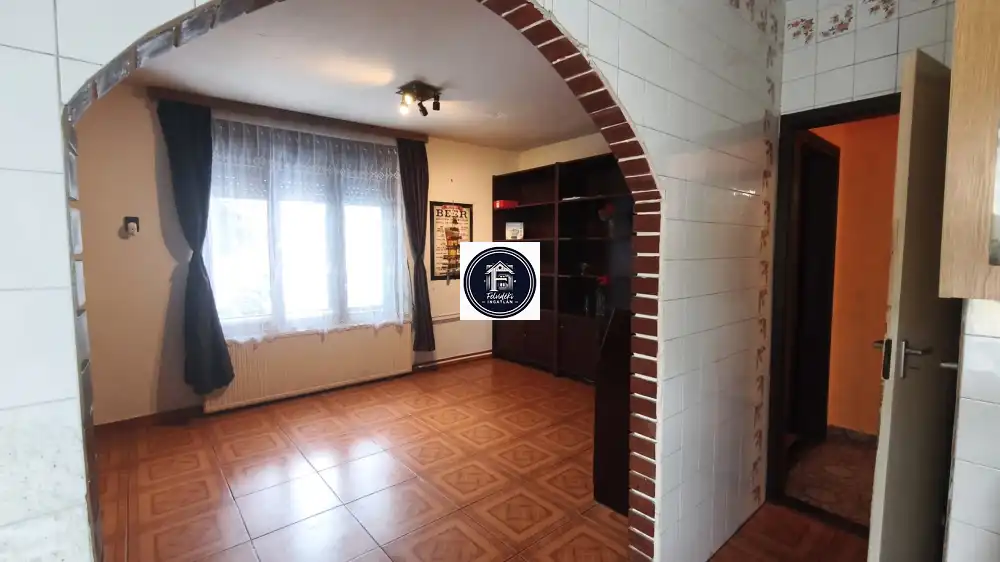 Heves megye - Lőrinci